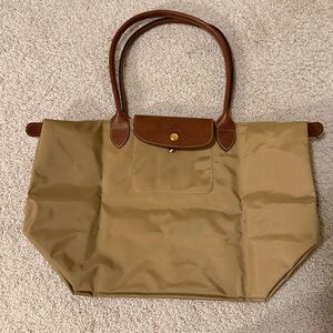 NWOT LONGCHAMP Le Pliage Large Tote Tan